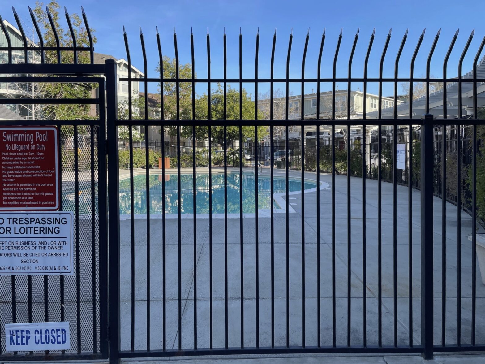 Photo of California aluminum fence